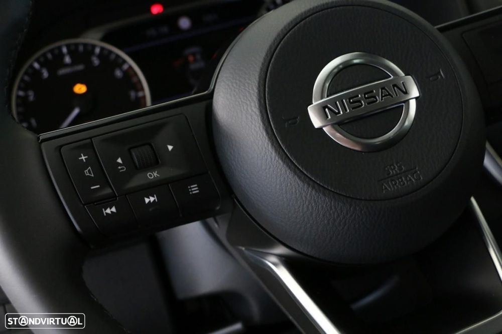 Nissan Qashqai 1.3 DIG-T Acenta LED+R - 30