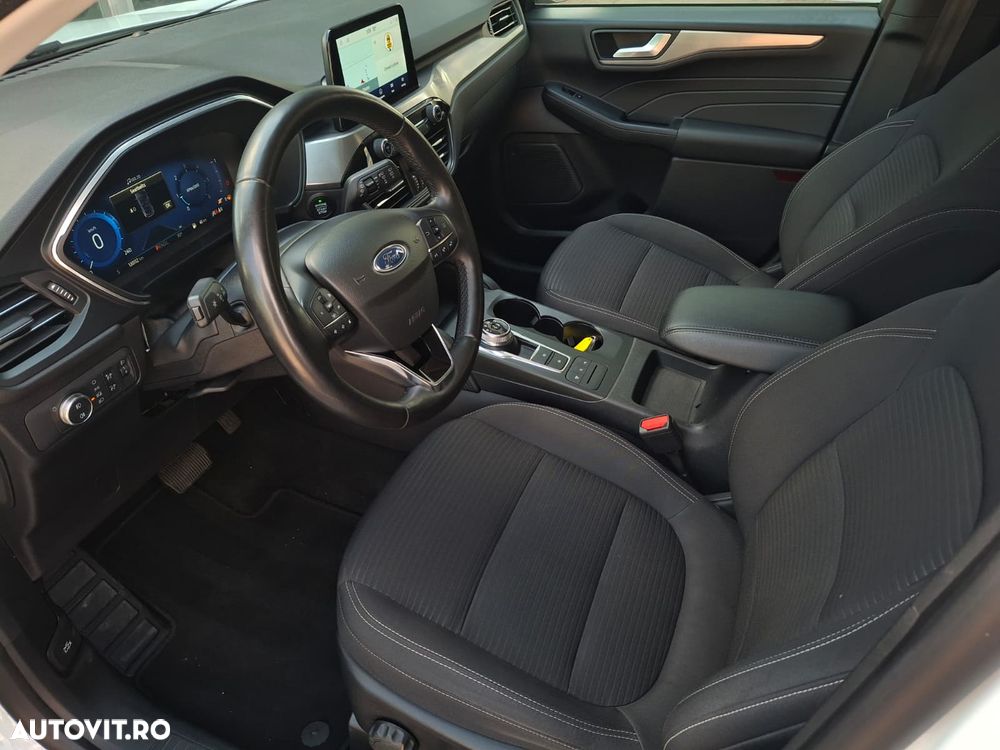 Ford Kuga - 14