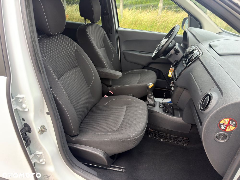 Dacia Lodgy 1.6 SCe Outdoor S&S - 8