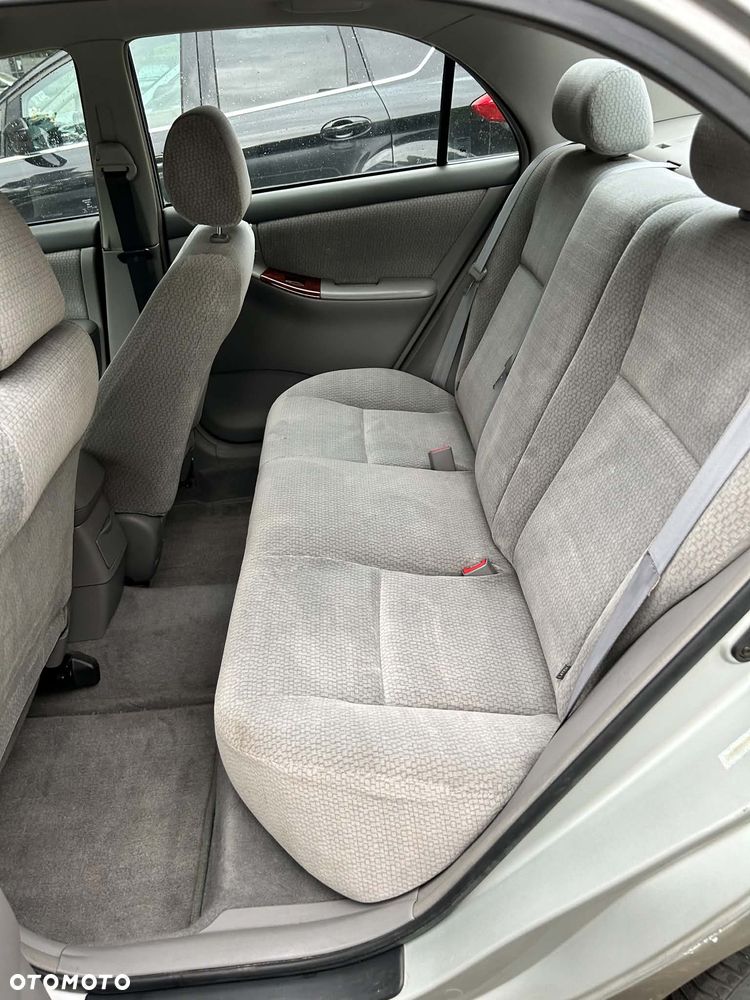 Toyota Corolla - 20