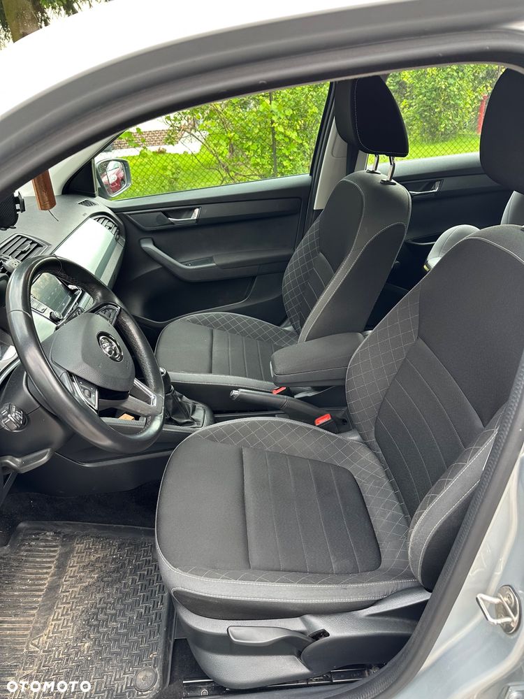 Skoda Fabia 1.0 TSI Ambition - 8