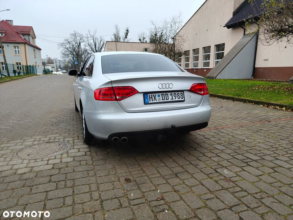 Audi A4 Limousine - 30