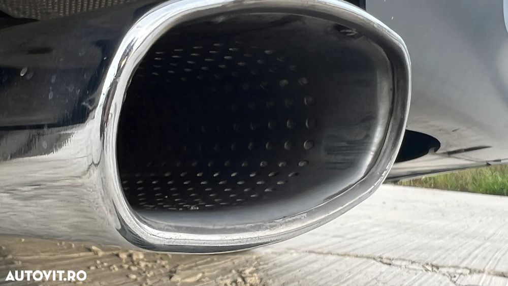 BMW Seria 1 120d DPF Edition Sport - 29