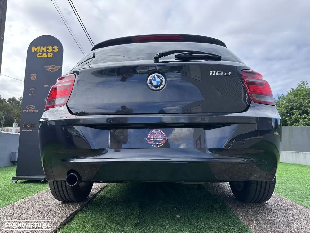 BMW 116 d EDynamics Line Sport — fotografia 17