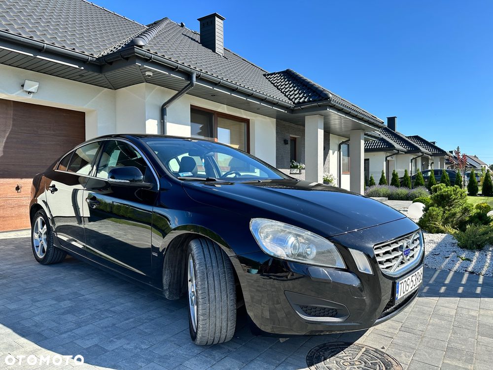 Volvo S60 D3 Geartronic Momentum - 2
