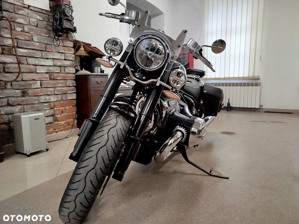 BMW R - 6