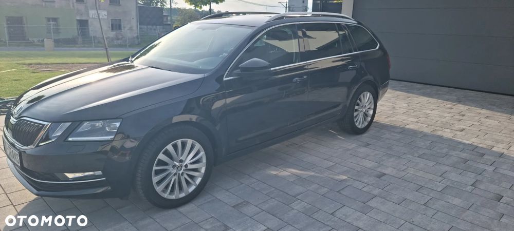 Skoda Octavia 2.0 TDI DSG Premium Edition - 19
