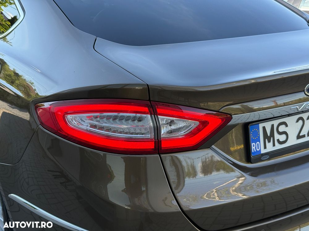 Ford Mondeo 2.0 TDCI PowerShift Titanium - 17
