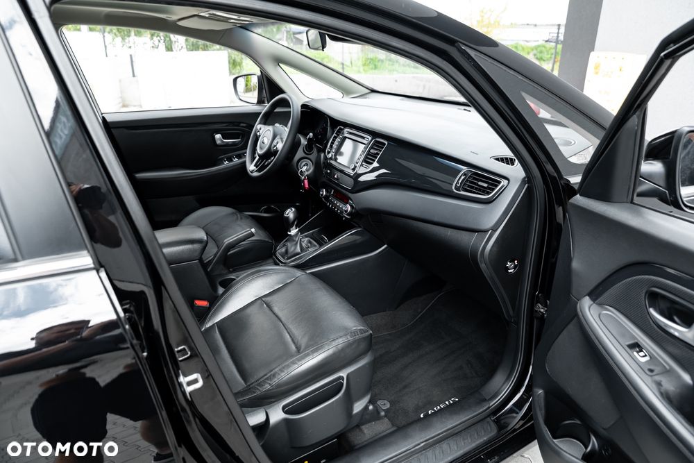 Kia Carens 1.7 CRDi L - 23