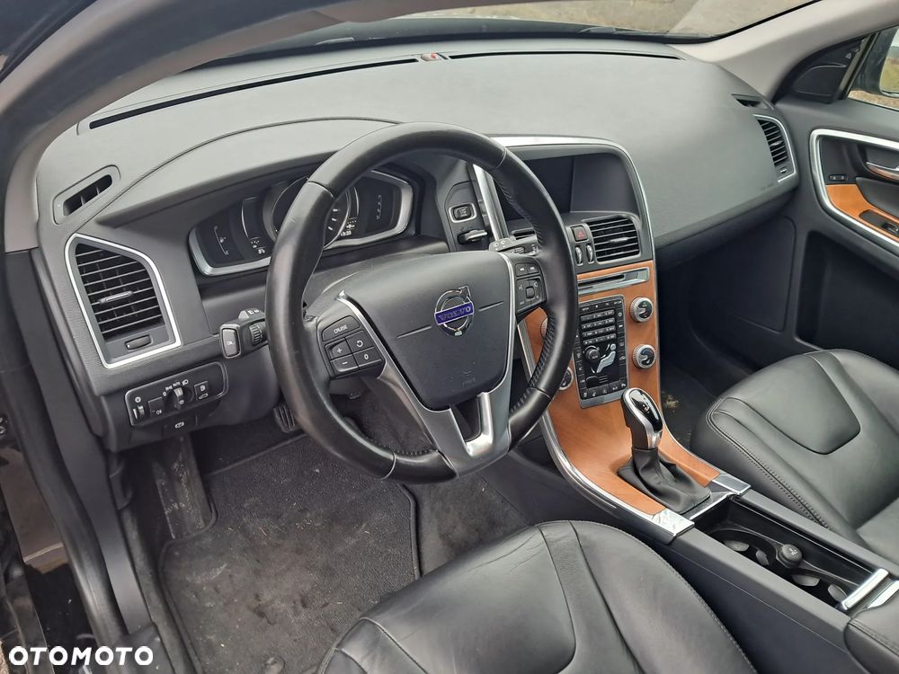 Volvo XC 60 T5 AWD Geartronic Linje Inscription - 5