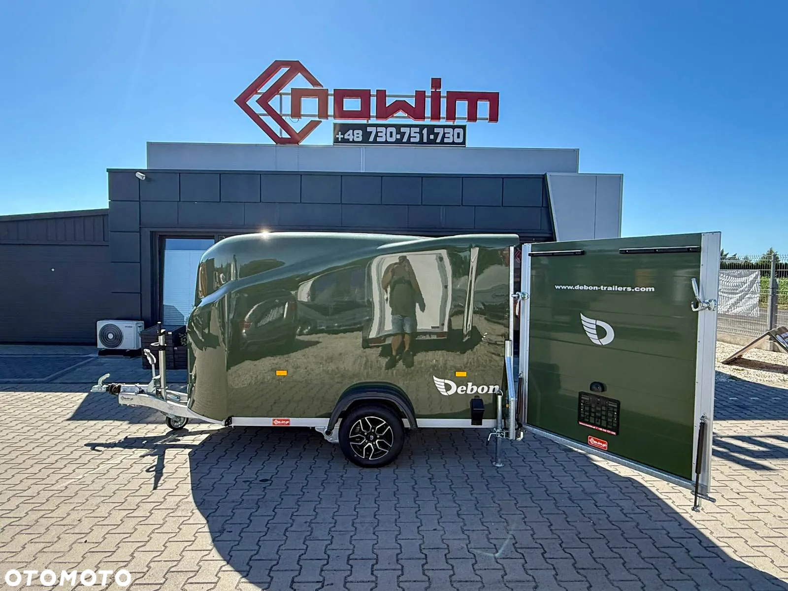 Debon Przyczepa furgon używany cargo 1300 kontener - 3