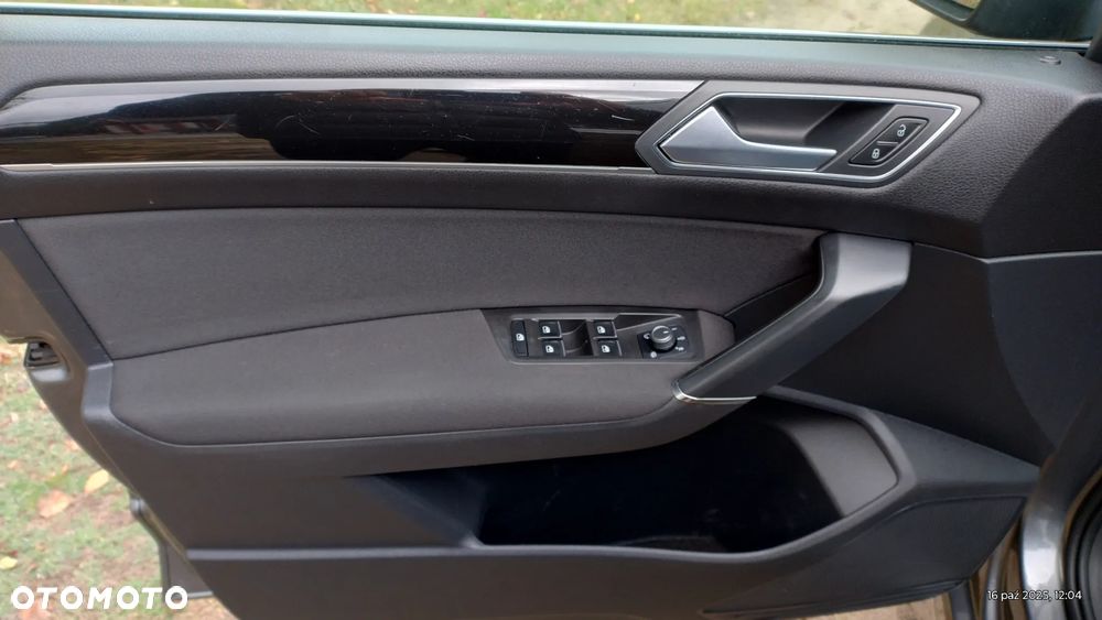 Volkswagen Touran 1.4 TSI (BlueMotion Technology) Highline - 13