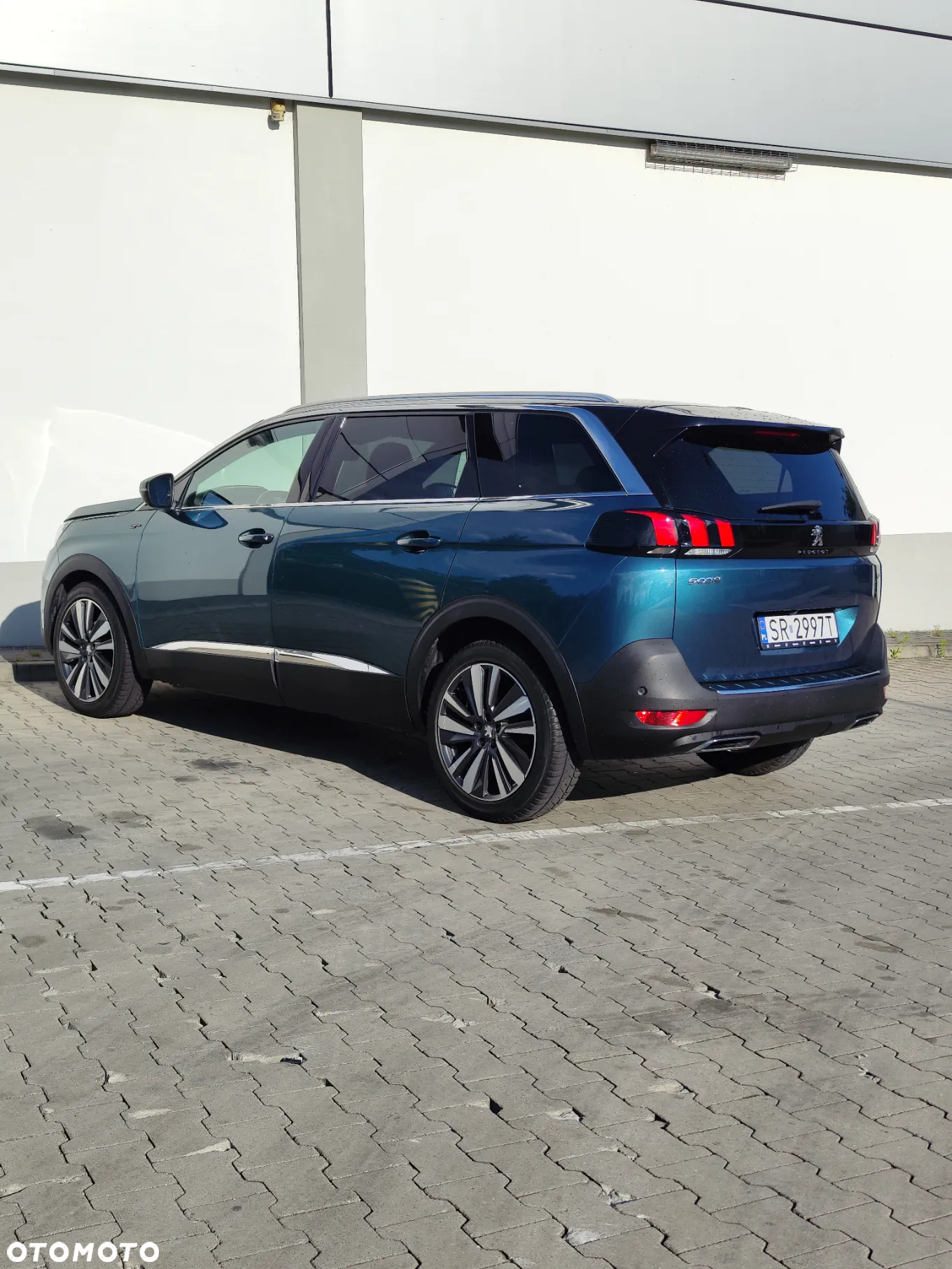 Peugeot 5008 2.0 BlueHDi GT S&S EAT8 - 3