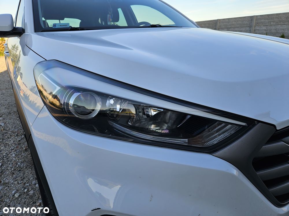 Hyundai Tucson 1.6 GDI BlueDrive GO 2WD - 19