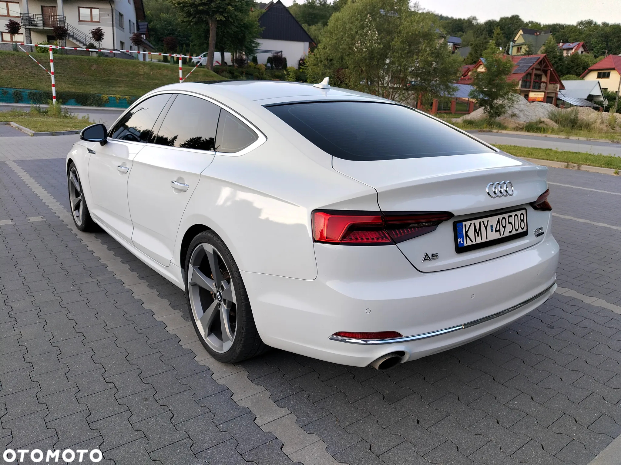 Audi A5 ver-sportback-2-0-tfsi-quattro-s-tronic-sport - 16