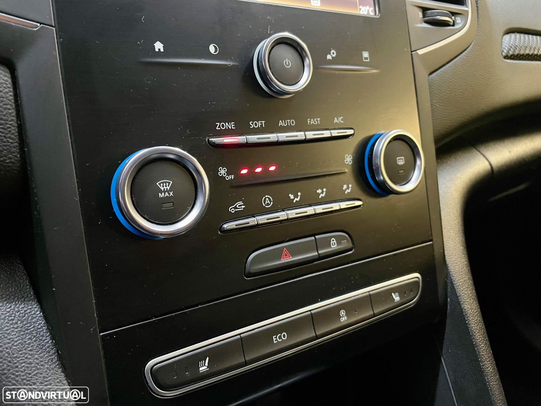 Renault Mégane Sport Tourer BLUE dCi 115 INTENS - 24