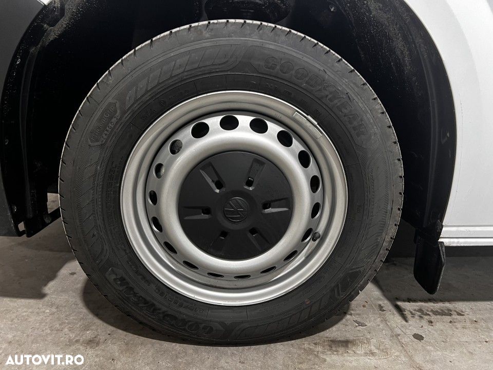 Volkswagen Transporter - 23