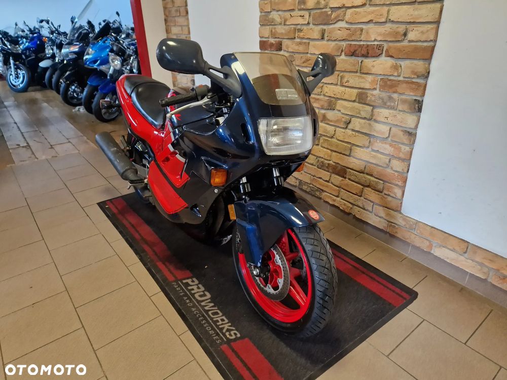 Honda CBR - 2