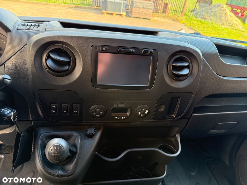 Renault Master - 19
