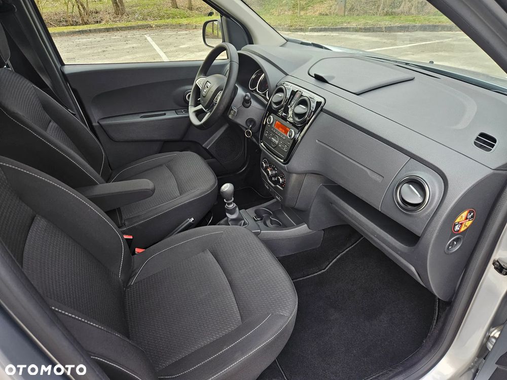 Dacia Lodgy TCe 100 GPF Comfort - 21