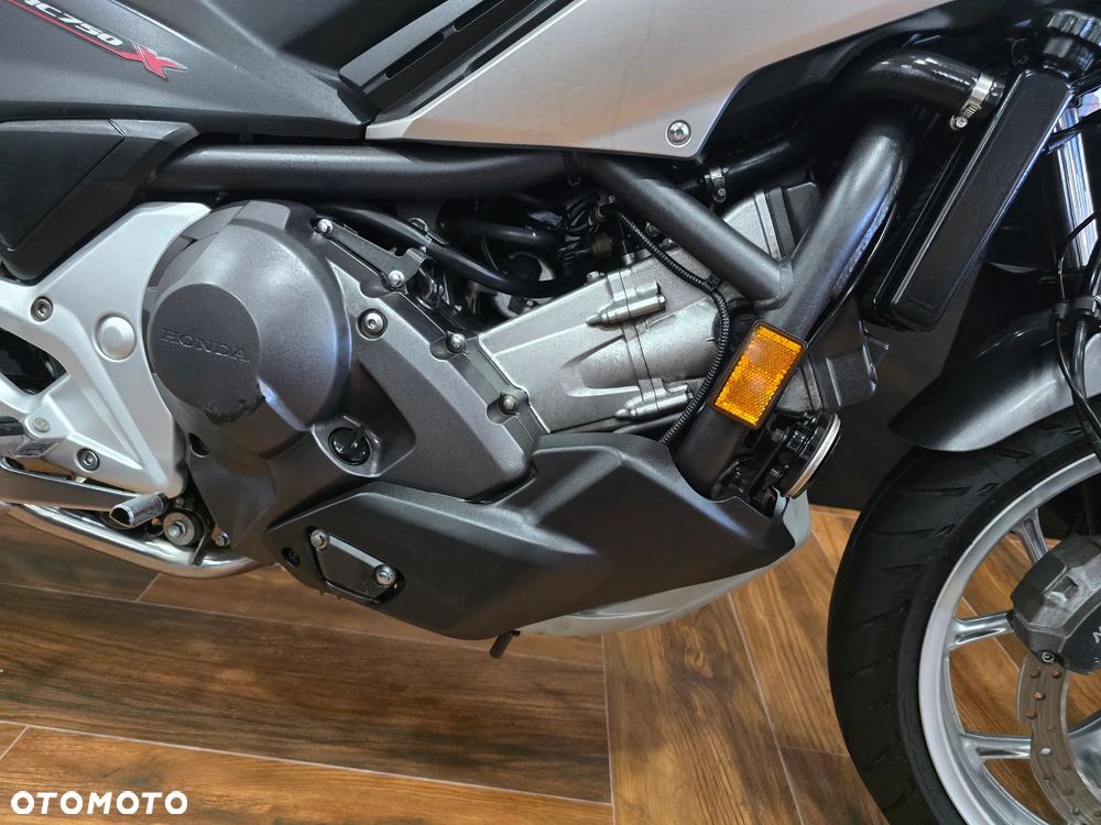 Honda NC - 26
