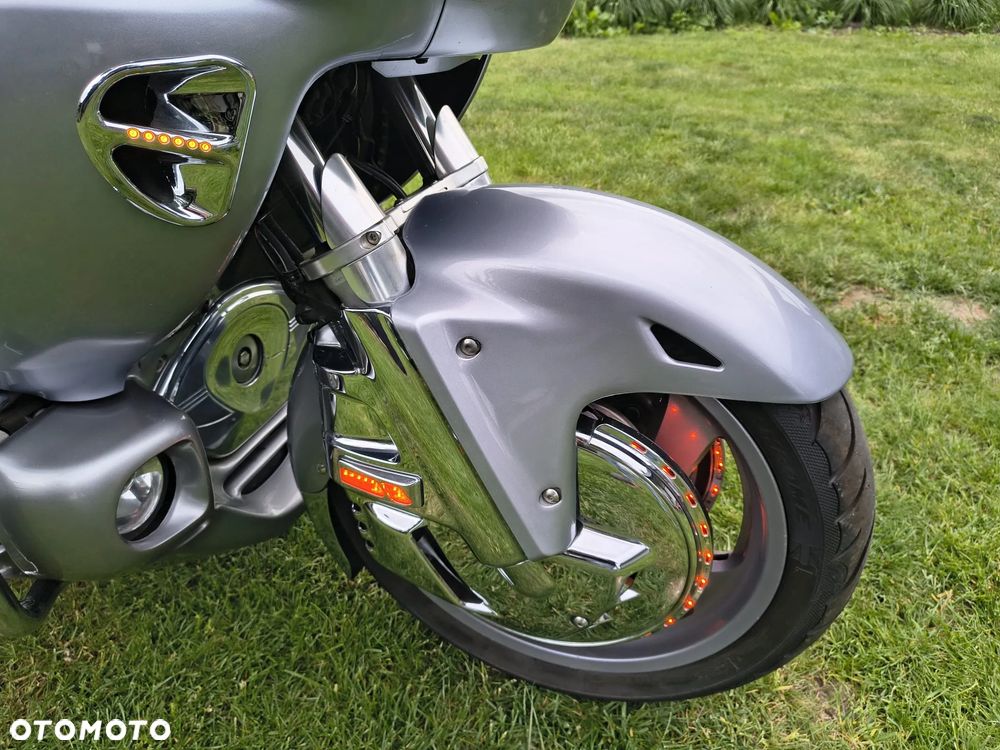 Honda GL - 33