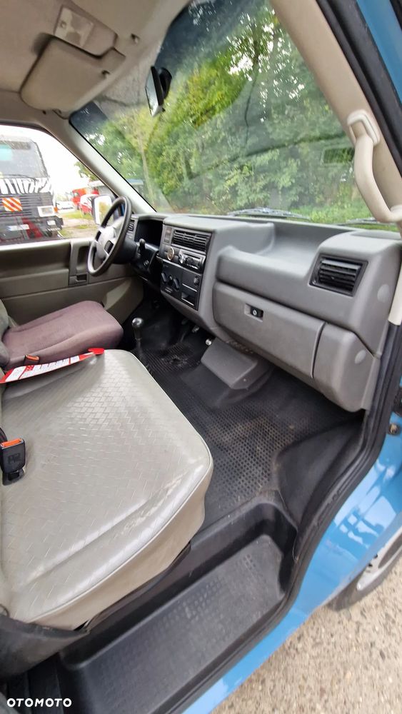 Volkswagen T4 1.9td 145.000km Z Niemiec zarejestrowany - 32