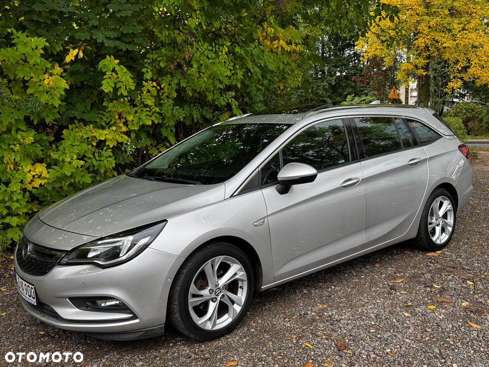 Opel Astra 1.6 D Start/Stop Innovation - 1