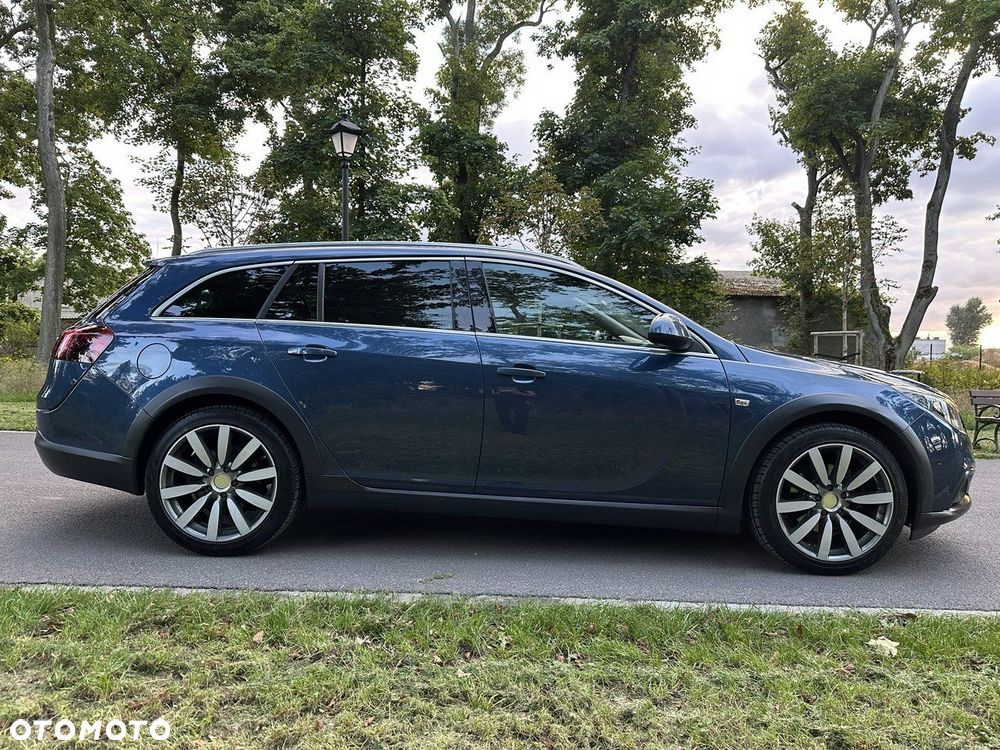 Opel Insignia - 11