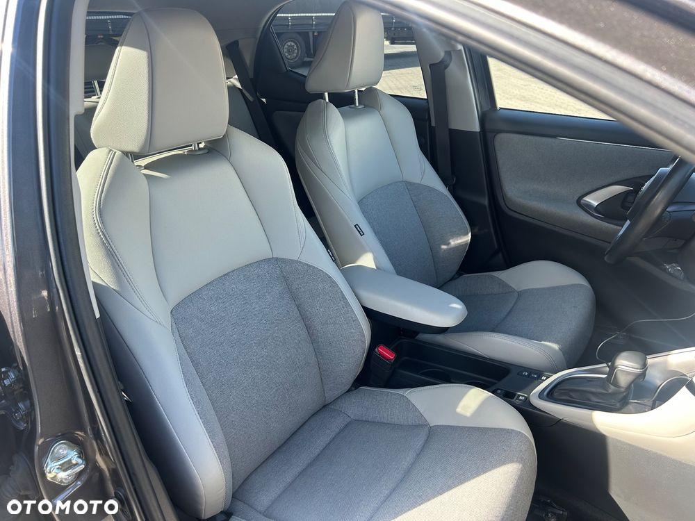 Toyota Yaris - 8