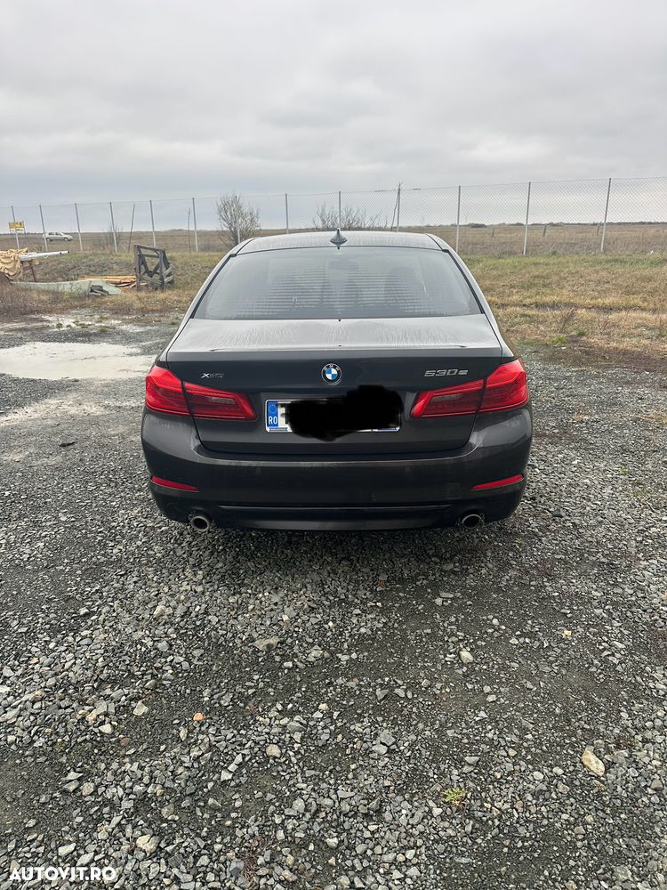 BMW Seria 5 530e AT PHEV - 3