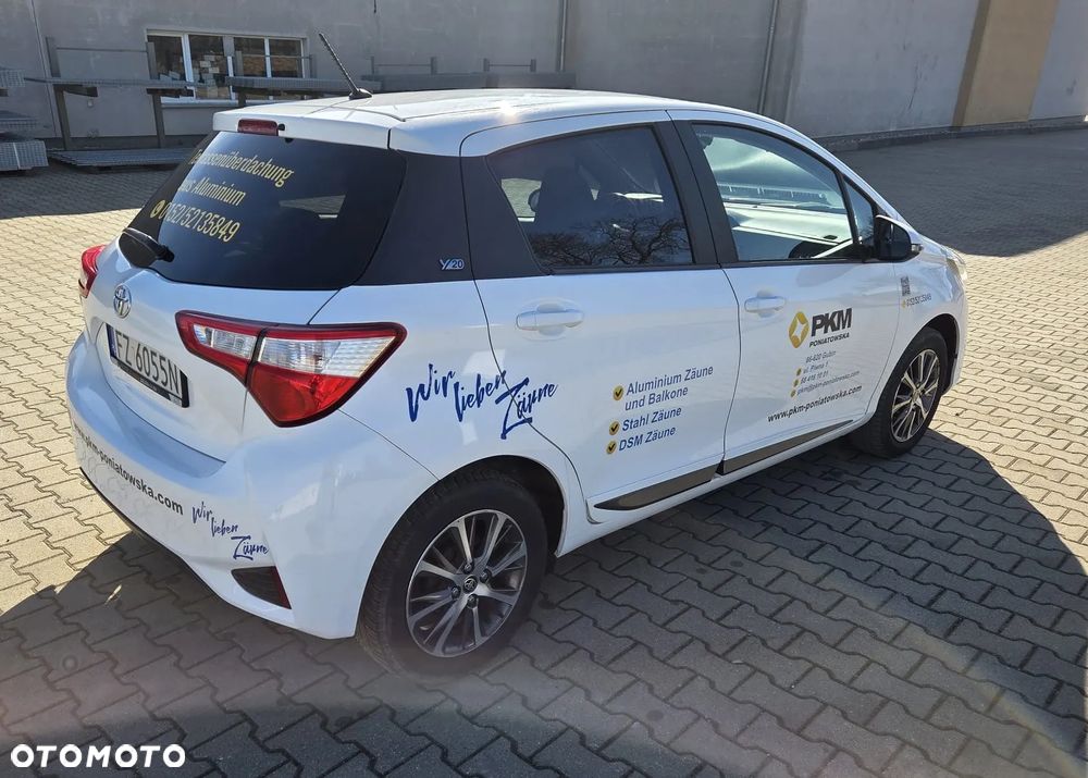 Toyota Yaris 1.5 Premium - 3