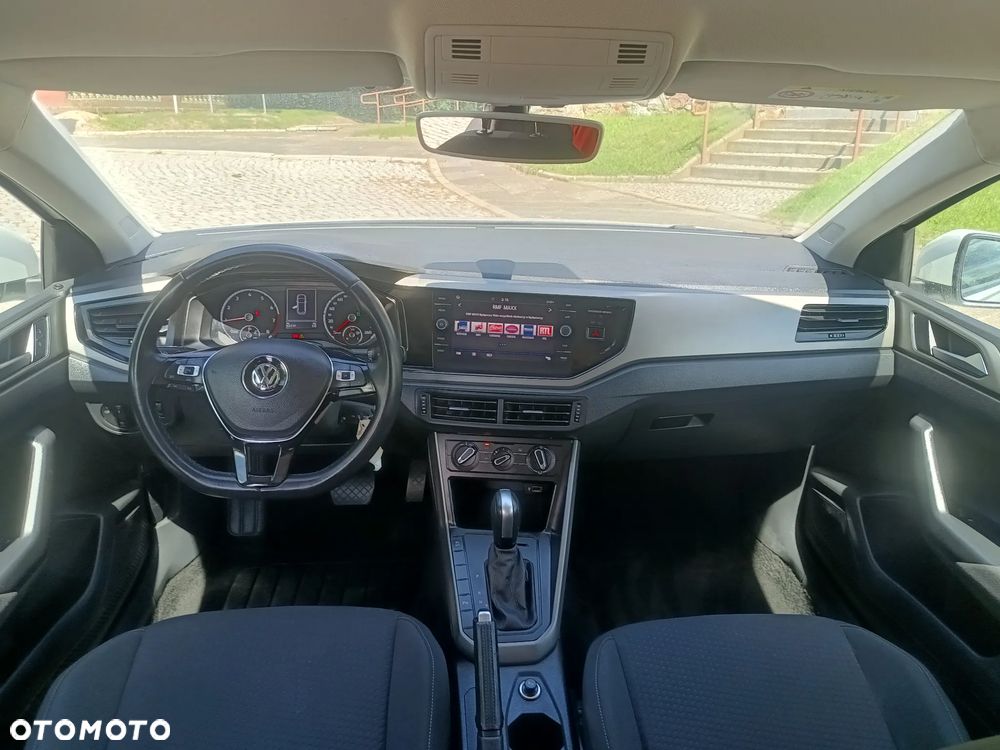 Volkswagen Polo - 6