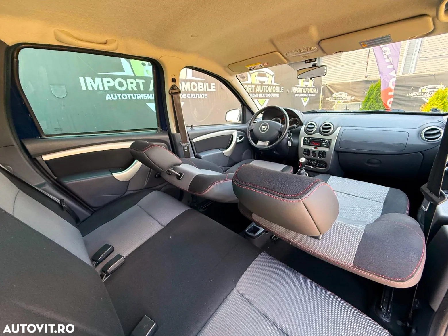 Dacia Duster 1.5 dCi 4x4 Laureate - 26