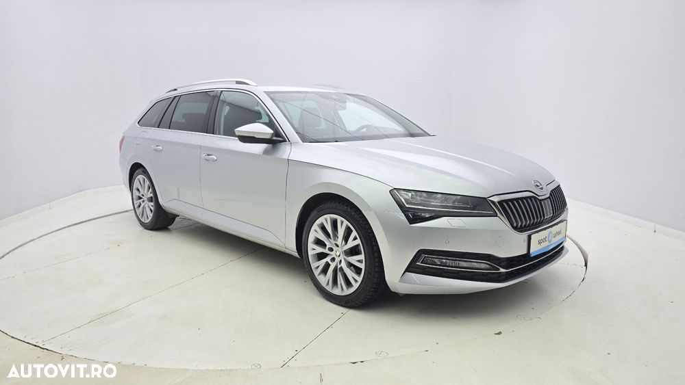 Skoda Superb Combi 2.0 TDI DSG Style - 4