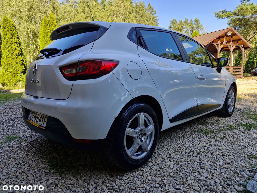 Renault Clio 1.2 16V 75 LIMITED - 16