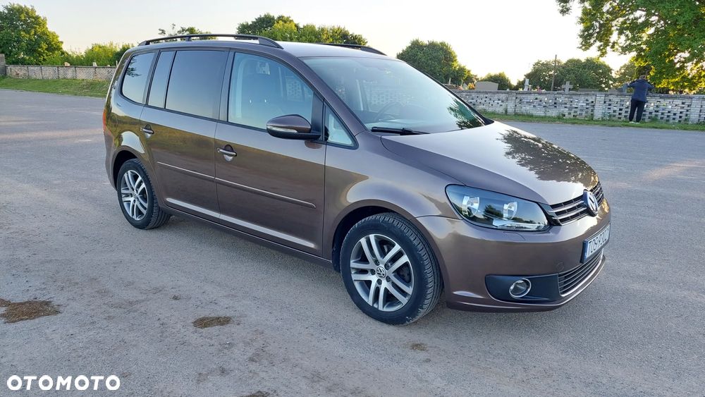 Volkswagen Touran 1.6 TDI DPF Highline DSG - 11