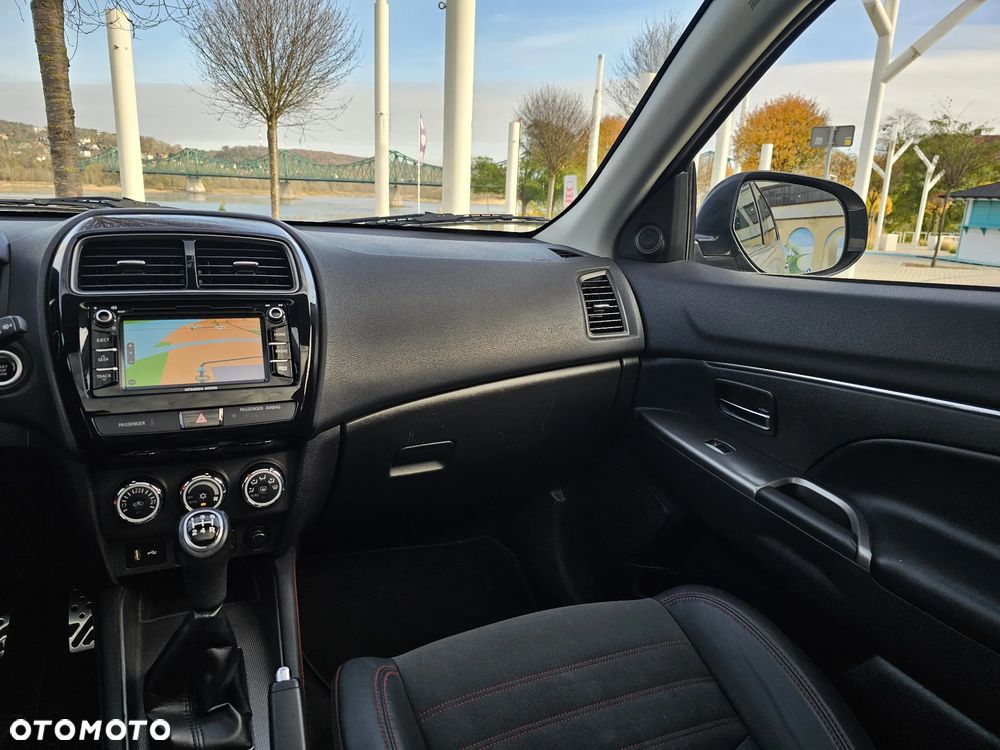 Mitsubishi ASX 1.6 2WD Intense - 35