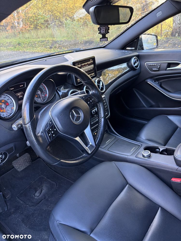 Mercedes-Benz CLA - 7
