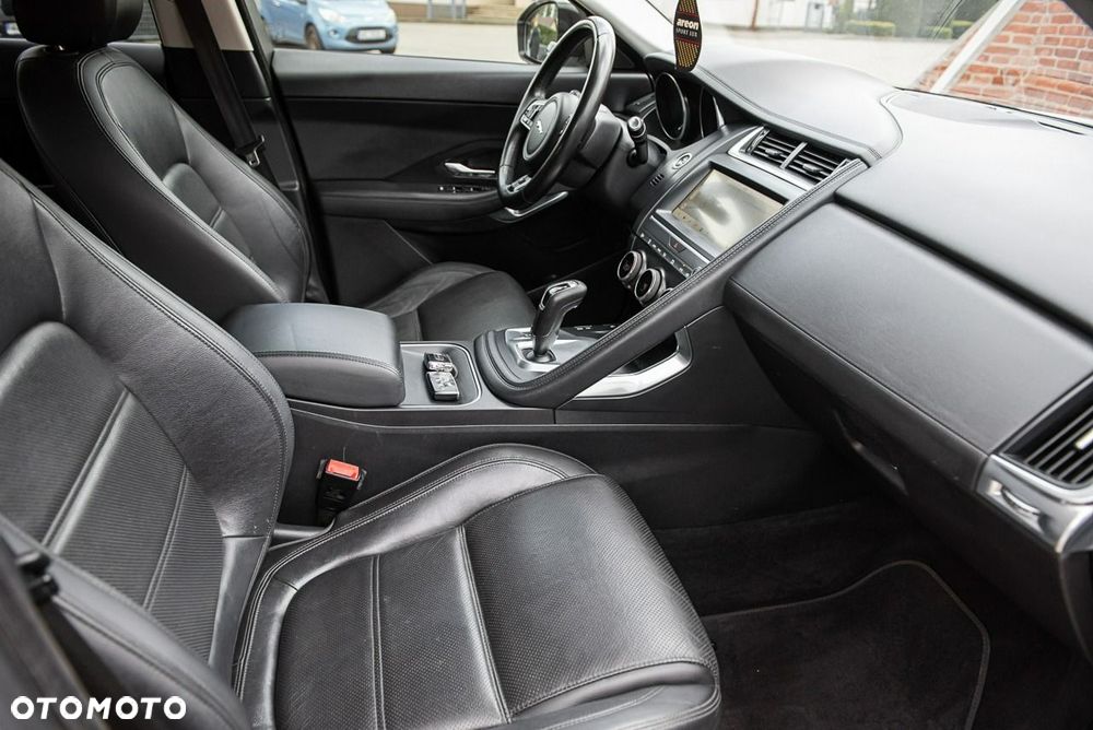 Jaguar E-Pace D180 AWD R-Dynamic S - 9