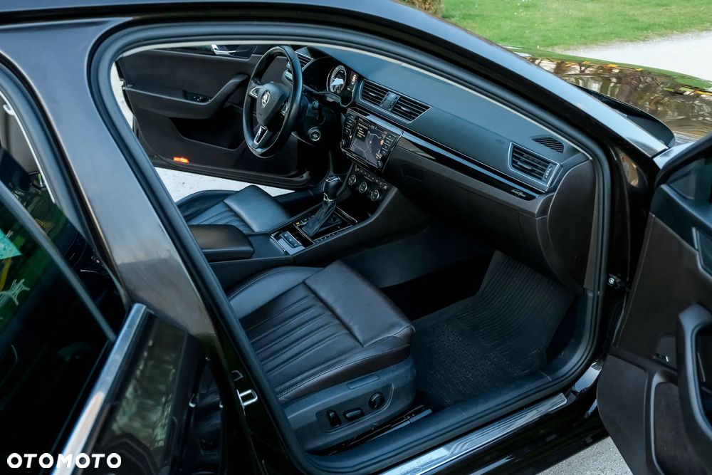 Skoda Superb 2.0 TDI 4x4 DSG L&K - 25