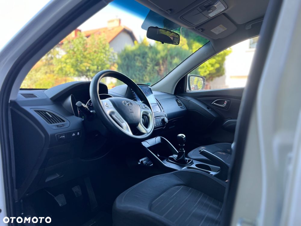 Hyundai ix35 1.6 2WD Style - 24