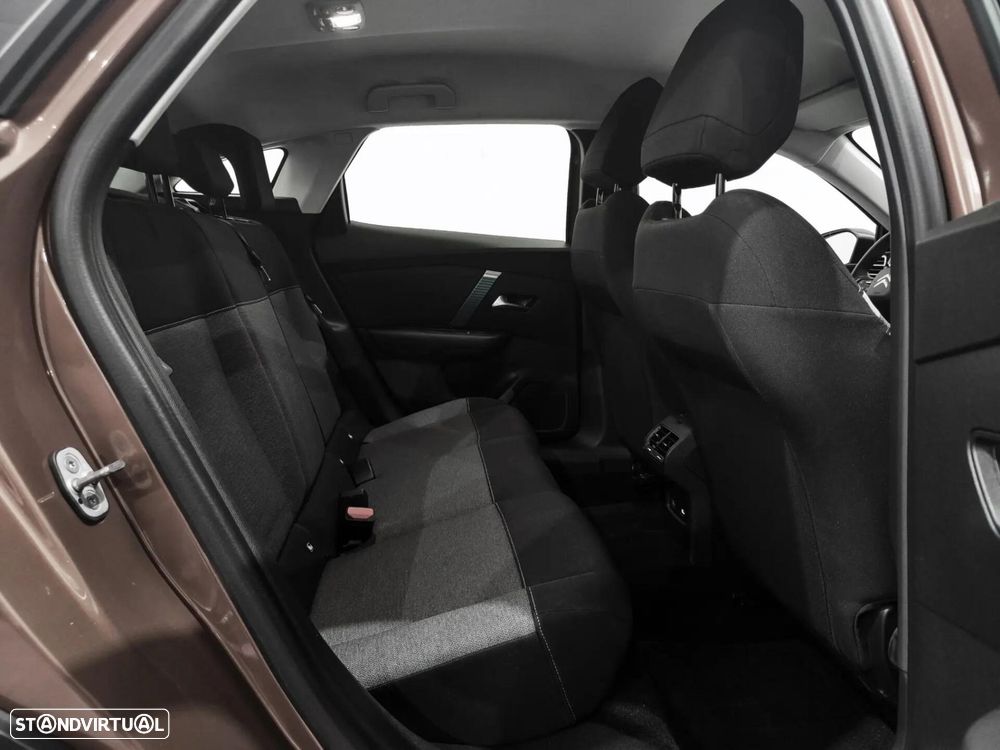 Citroën e-C4 50 kWh Feel - 27