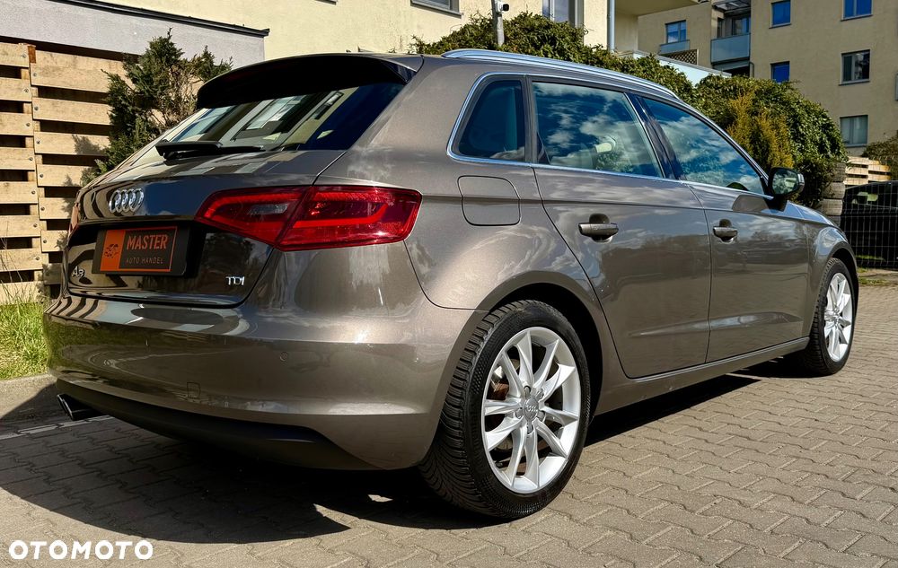 Audi A3 Sportback 2.0 TDI sport - 14