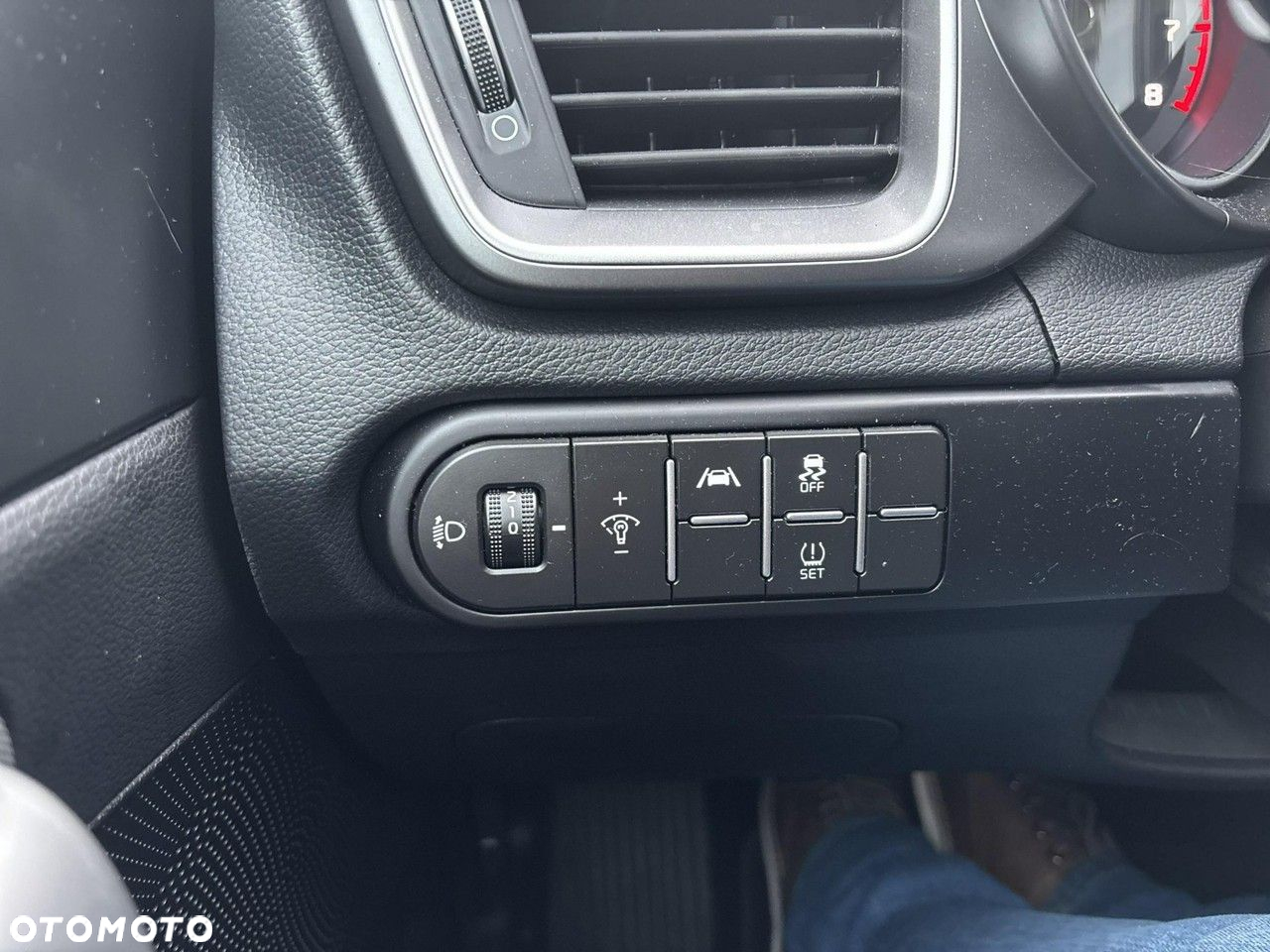 Kia XCeed - 20