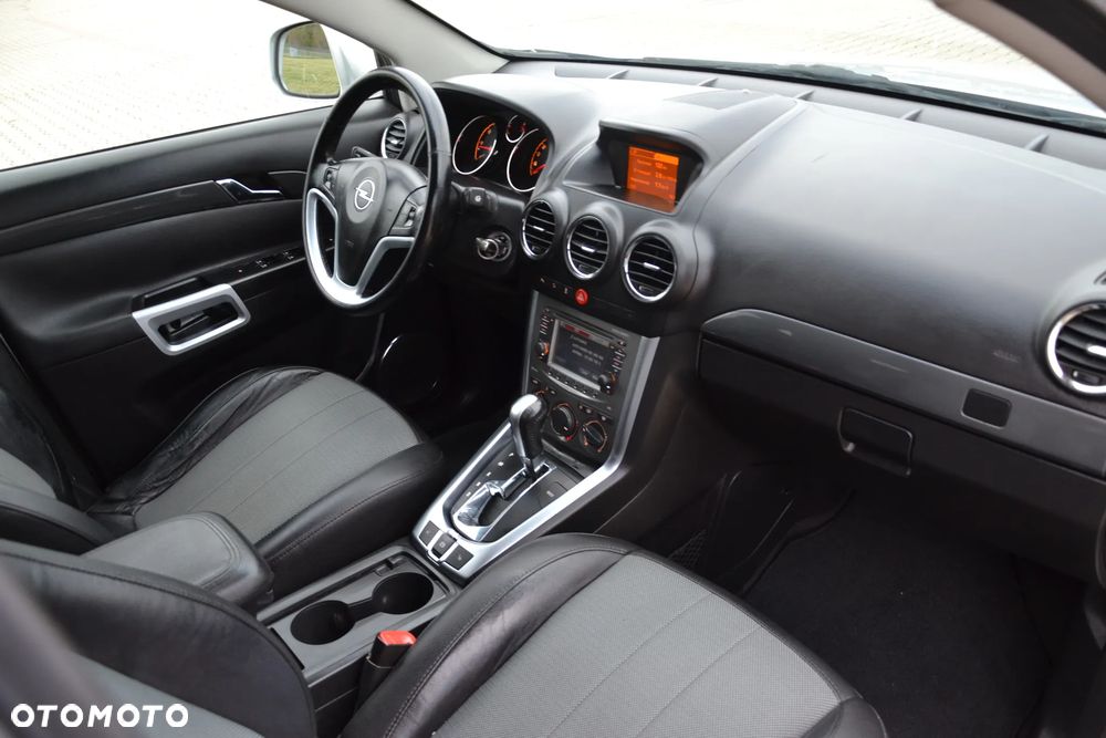 Opel Antara - 13