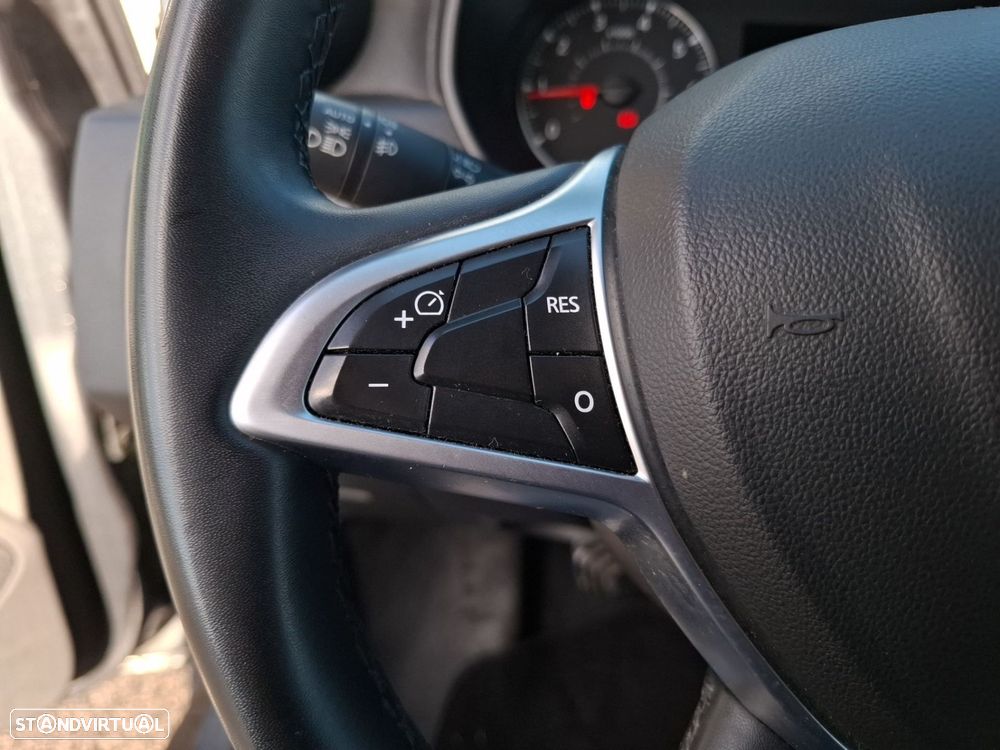 Dacia Duster 1.0 TCe Prestige - 16