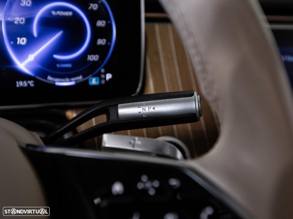 Mercedes-Benz EQS 450+ Electric Art - 25