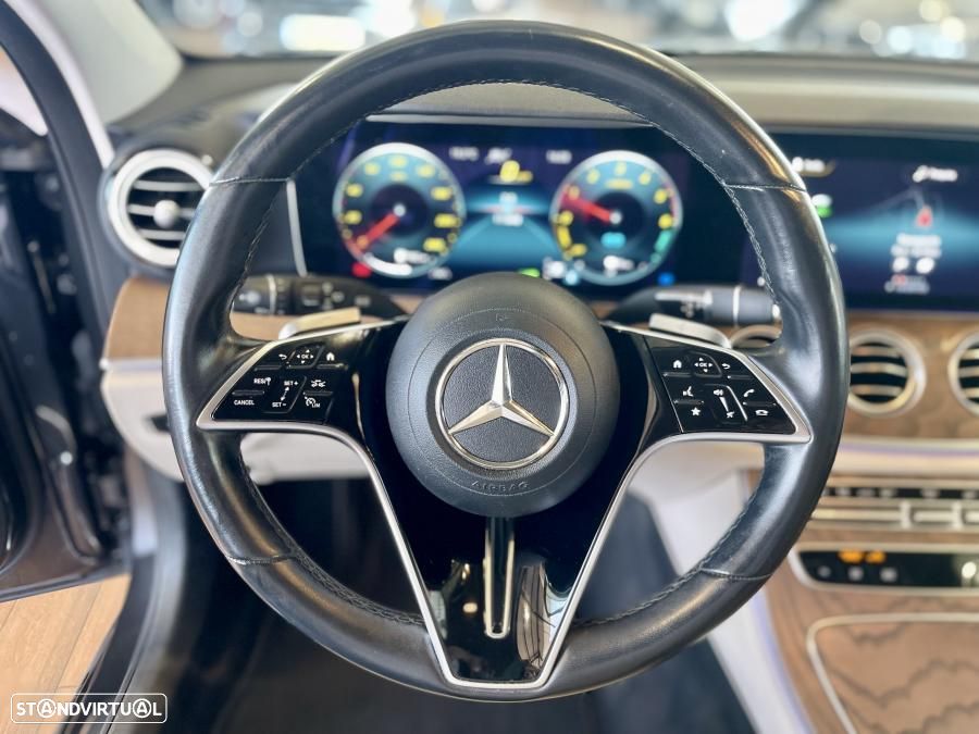 Mercedes-Benz E 300 de Exclusive Line - 13