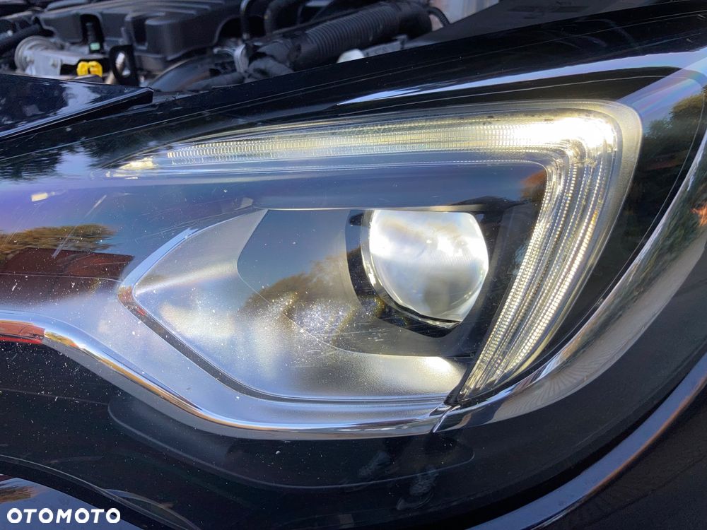 Opel Astra 1.4 Turbo Sports Tourer Ultimate - 32